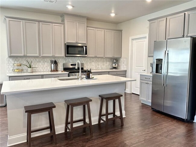 Building Photo - 3075 Summerpoint Crossing