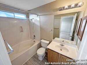 Building Photo - 312 Hummingbird Dr