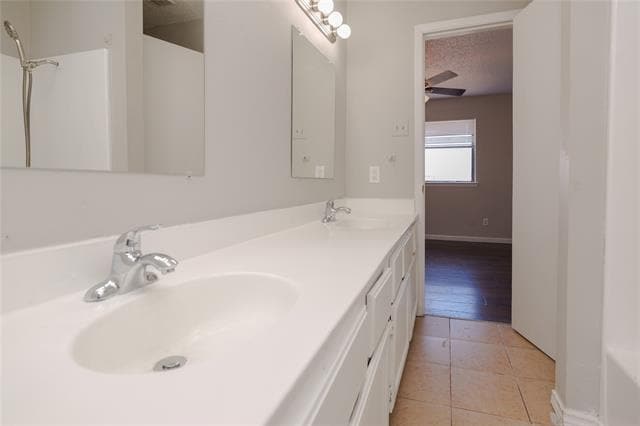 Building Photo - 2813 Wimbledon Ct