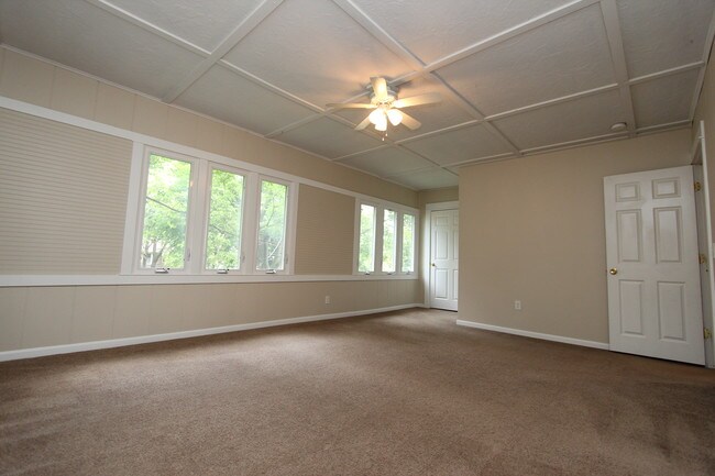 Building Photo - 1430 Sherman St SE