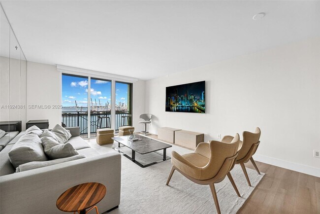 Building Photo - 90 Alton Rd