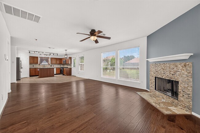 Building Photo - 25346 Barmby Dr