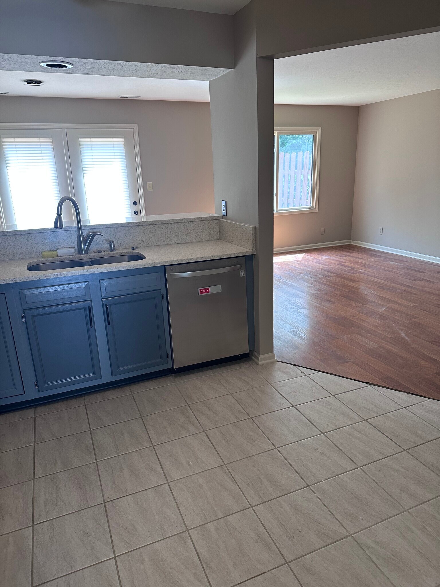Building Photo - 9225 Sea Pine Ln