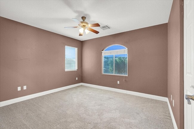 Building Photo - 6848 Baby Jade Ct