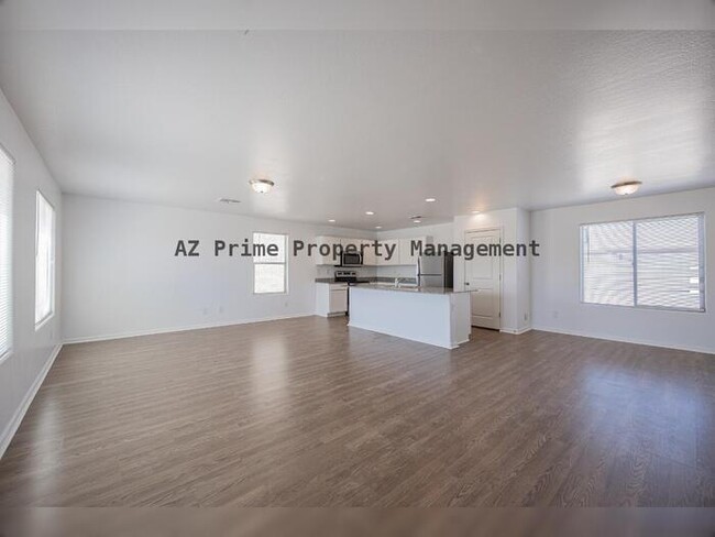 Building Photo - 804 W Mid Way St