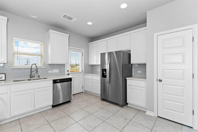 Building Photo - 316 Ancellotta Wy