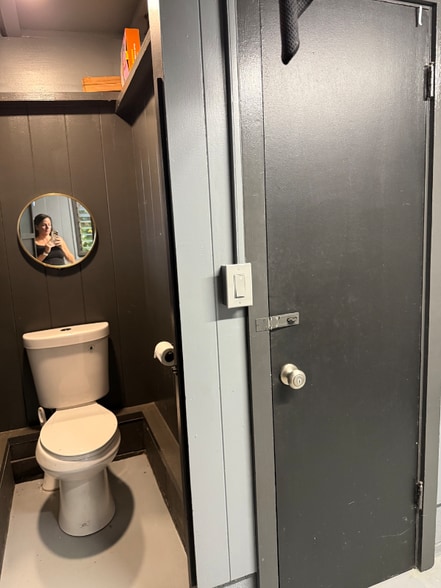 Building Photo - 3434 Hailima Rd