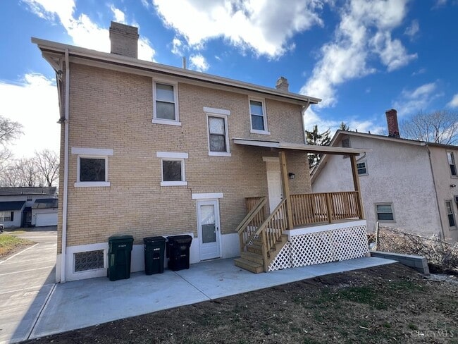 Building Photo - 626 Greenwood Ave