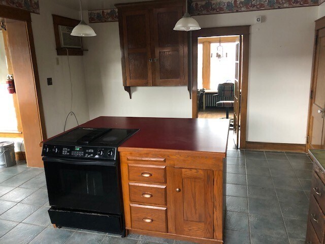 Building Photo - 4909 Kutztown Rd