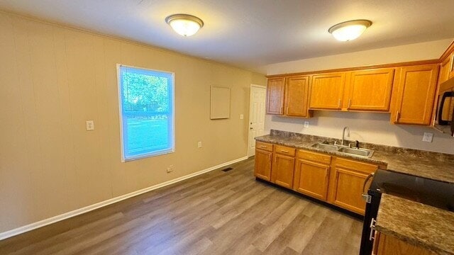 Building Photo - EAST SIDE 4 BEDROOM/1.5 BATH RANCH HOME FULLY RENOVATED AND AVAILABLE IMMEDIATELY