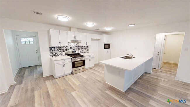 Building Photo - 4118 Ermine Trail