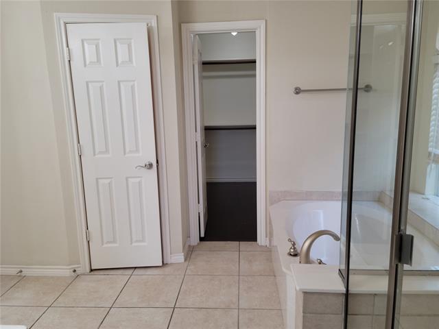 Building Photo - 11565 Gatesville Dr