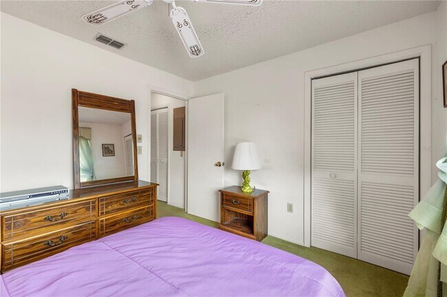 Building Photo - 8023 Feather Ct