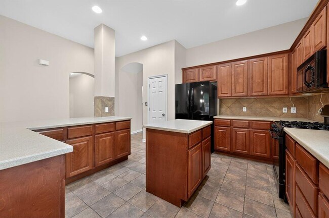 Building Photo - 4308 Park Vista Trail