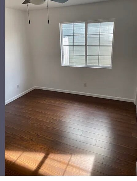 Building Photo - 1529 Mohawk St