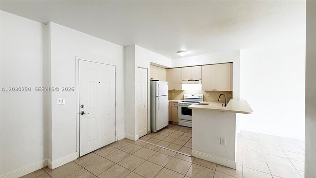 Building Photo - 11060 SW 196th St