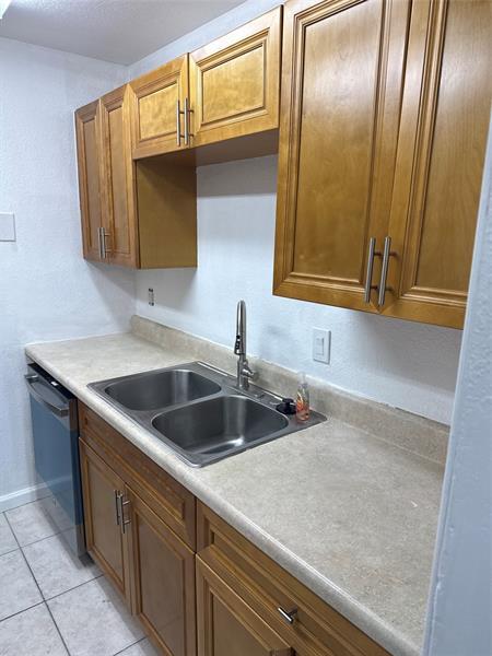 Building Photo - 2862 NW 55th Ave