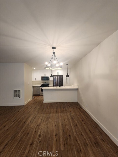 Building Photo - 120 S Francisca Ave