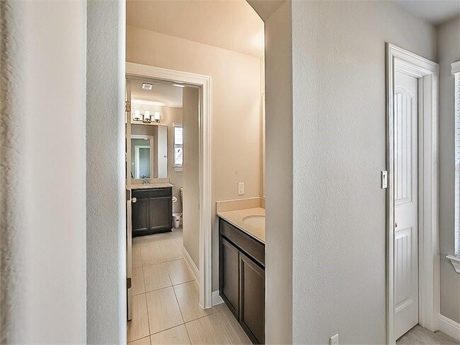 Building Photo - 15601 Cabrillo Way