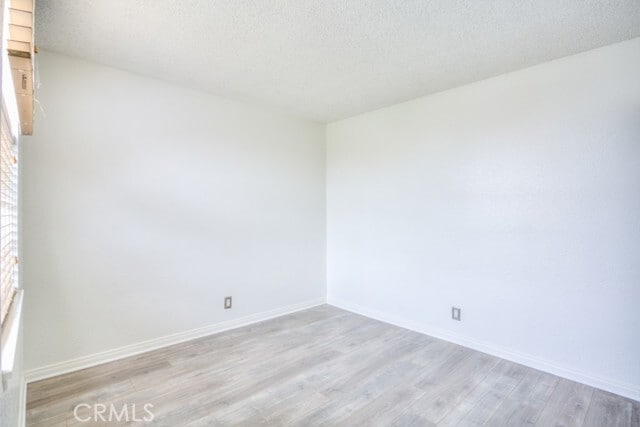 Building Photo - 13006 Parkview Dr