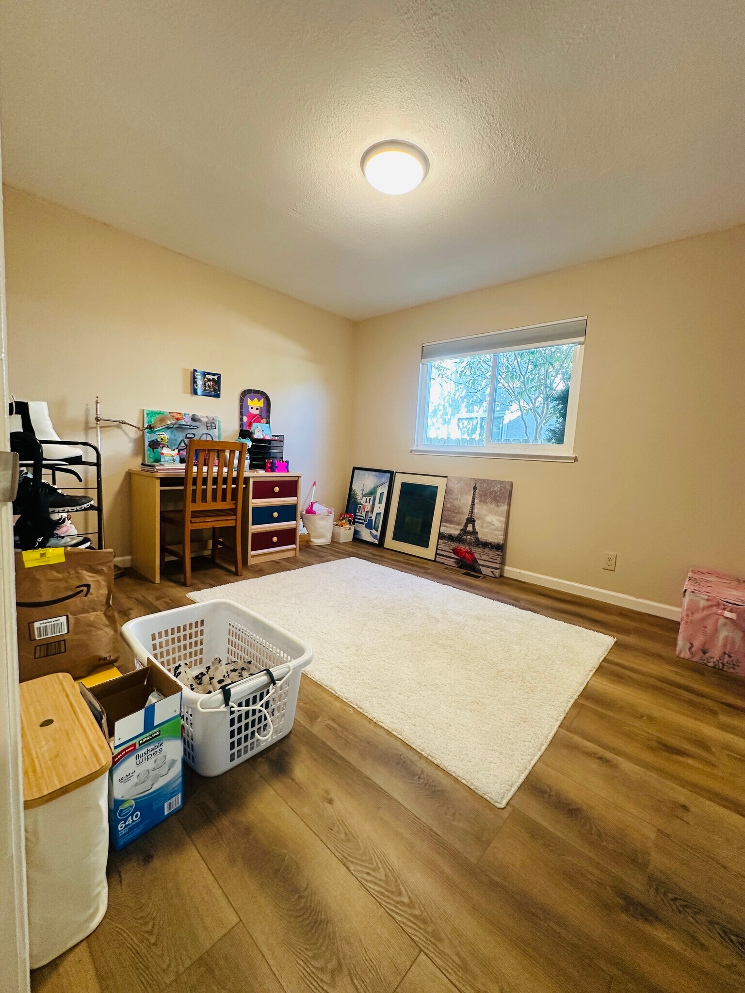Building Photo - 1465 Madrone Way