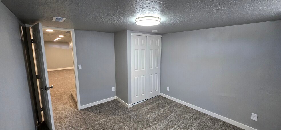 Building Photo - 351 Washington Ave