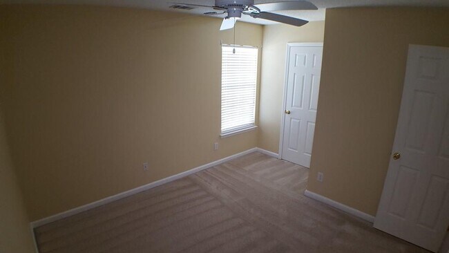 Building Photo - 414 Weatherstone Pl