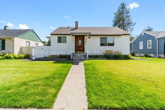 Building Photo - 2811 W Wabash Ave