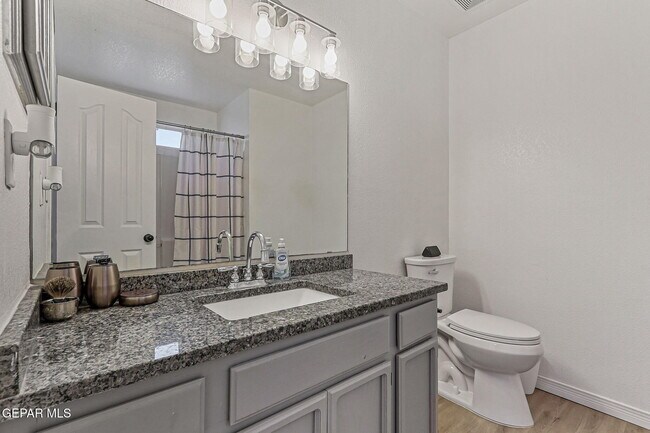 Building Photo - 12340 Tierra Humeda Dr