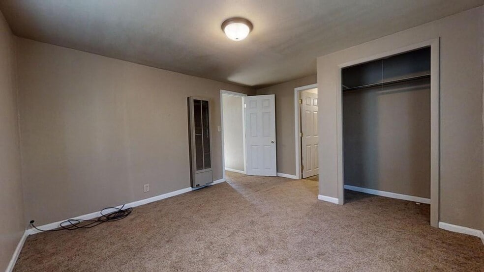 Building Photo - 103 Eads St