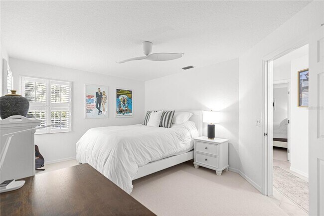 Building Photo - 8934 SW 8th St