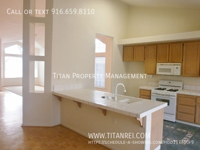 Building Photo - 8652 Meandering Way