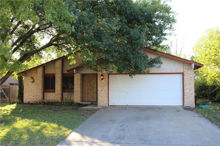 Primary Photo - 1702 Goodson Ln