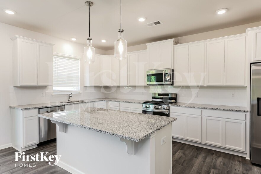 Building Photo - 503 Carronade Ct