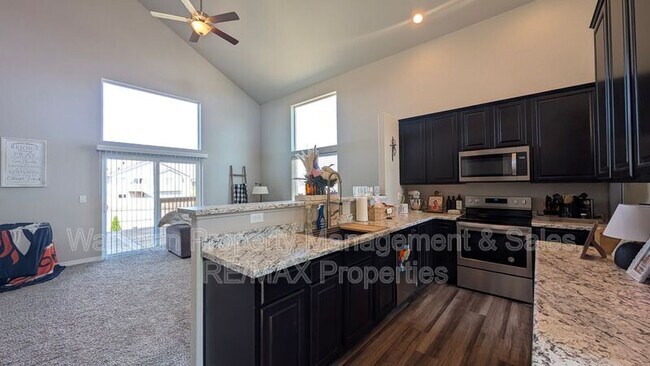 Building Photo - 6452 Vedder Dr