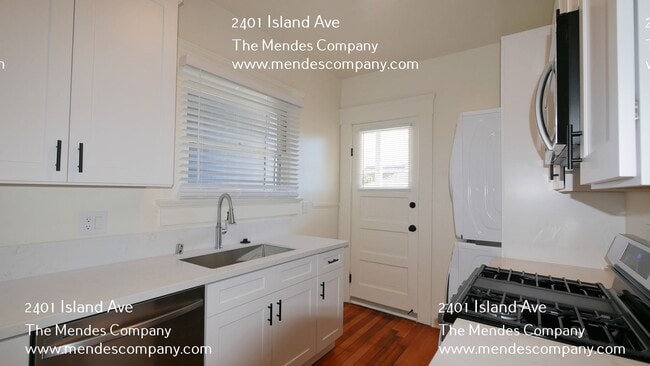 Building Photo - 2401 Island Ave