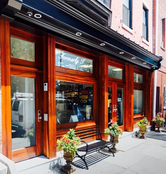 Primary Photo - 1703 Pine Street