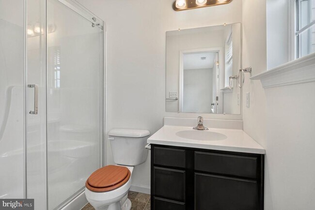 Building Photo - 109 Holstein Dr