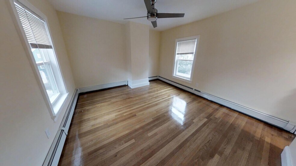 Building Photo - 85 Walden St