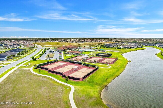 Building Photo - 8110 Allure Dr