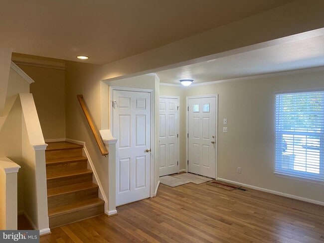 Building Photo - 7049 Rogue Forest Ln