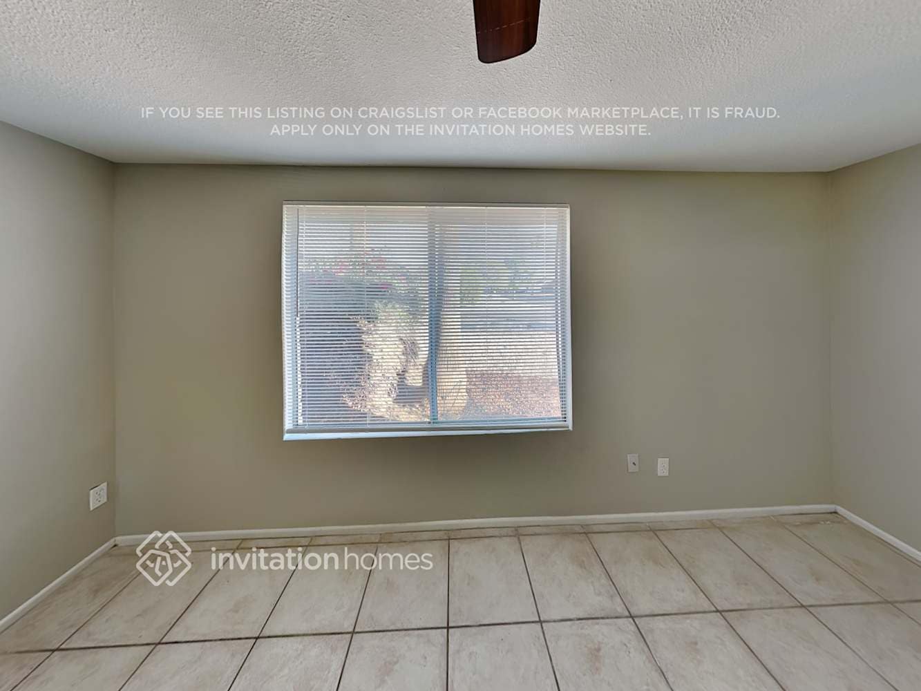 Building Photo - 7522 E Dulciana Cir