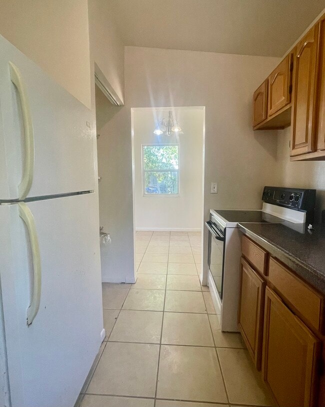 Building Photo - 6334 Talbot Cir