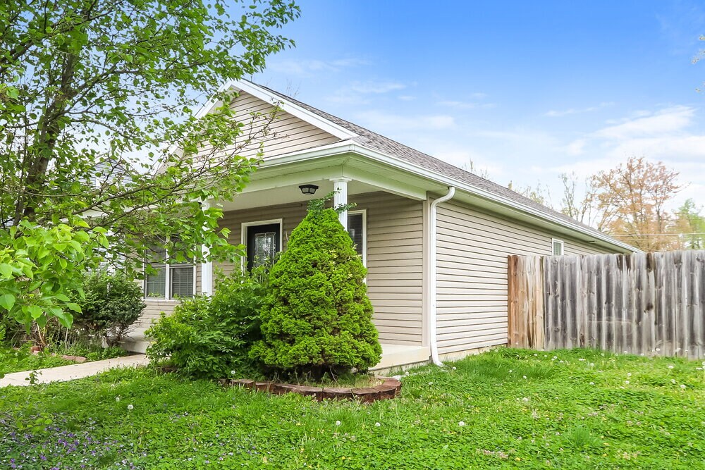 Building Photo - 1044 Avondale Ct