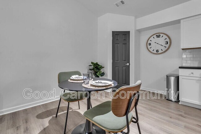 Building Photo - 7008 Erie Rd