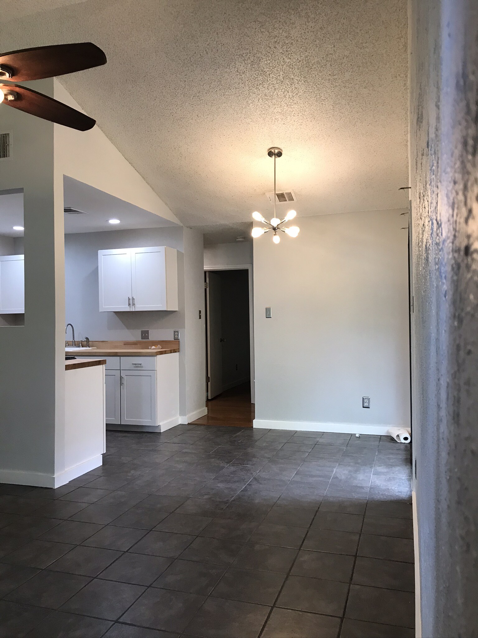 Building Photo - 8757 Birmingham Dr