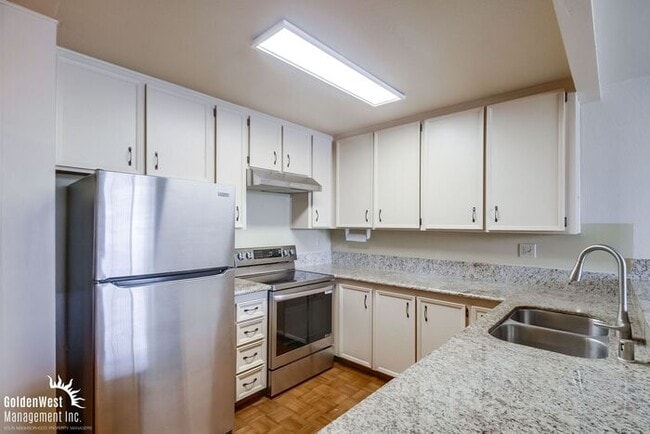 Building Photo - Cozy 2Bdm 1Ba Condo Located In Serra Mesa Neighborhood of San Diego