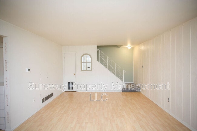 Building Photo - 2116 Harbour Dr