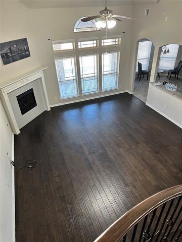 Building Photo - 912 Foxtail Dr