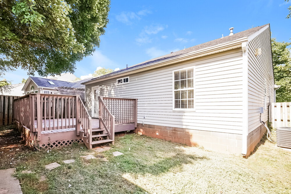 Building Photo - 3002 Salmon River Dr